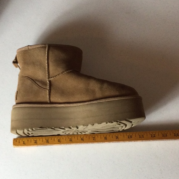 UGG Women's Brown Platform Ankle Boots - Picture 6 of 15